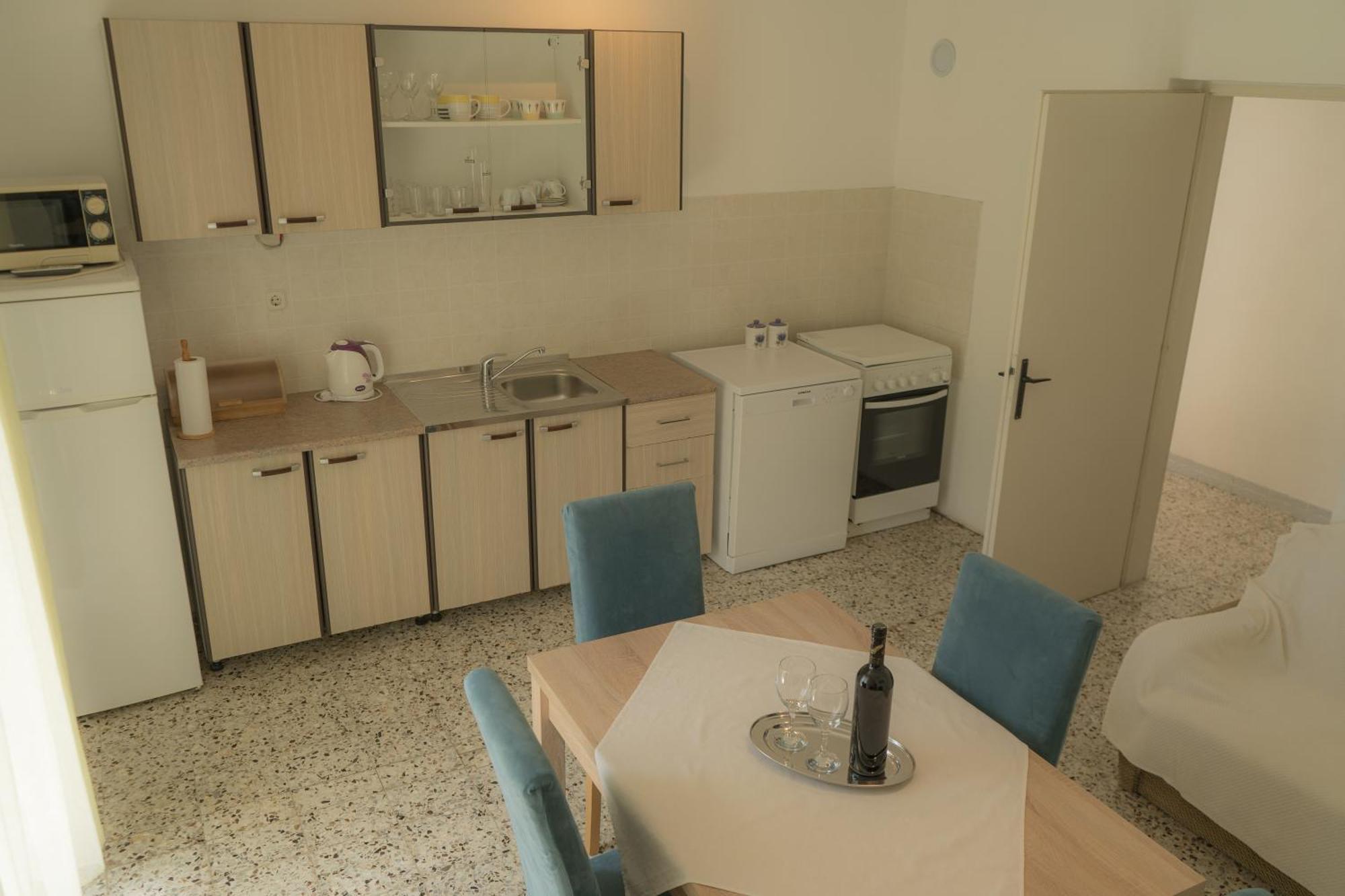 Apartment Gloria Kastela Exterior photo